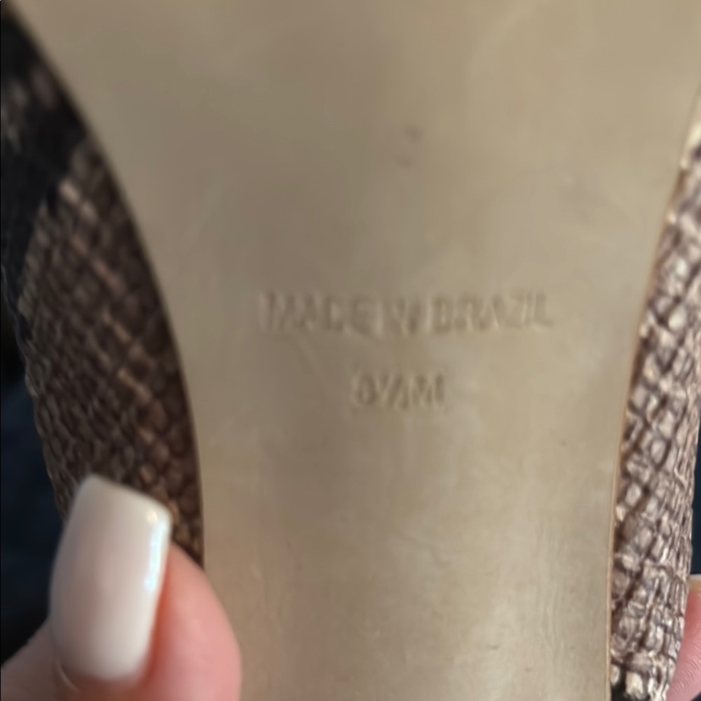 Steve Madden Snake Print Mules in Tan and Cream - Picture 6 of 6